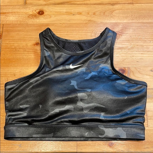 Nike Camo Sports Bra - Picture 2 of 4